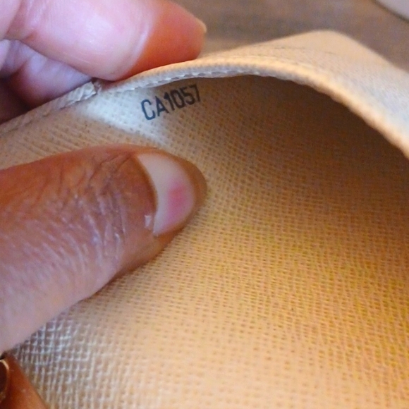 EUC Louis Vuitton Damier Azur small ring agenda cover - Picture 10 of 12